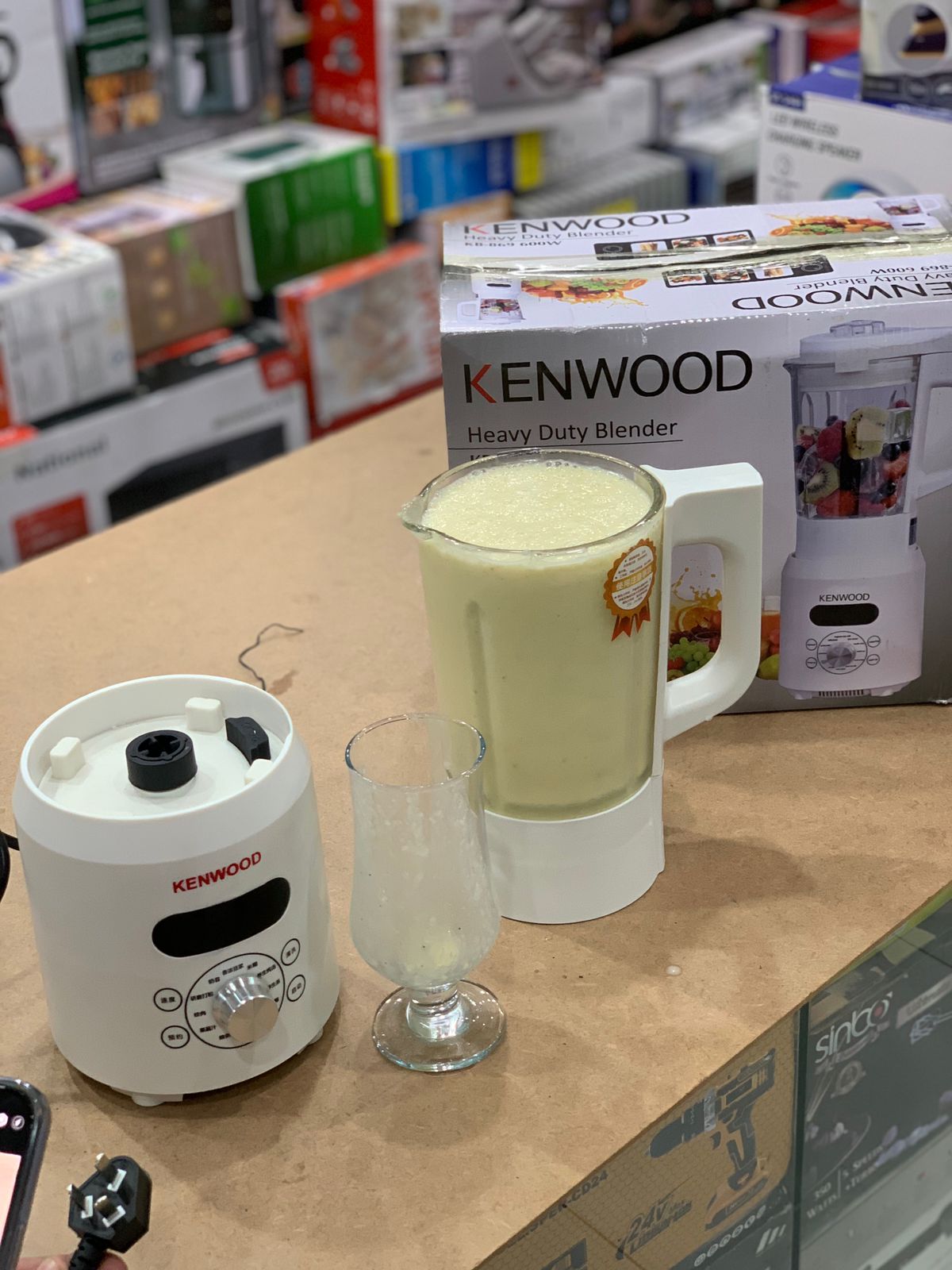 Kenwood multiple functions cooking blender