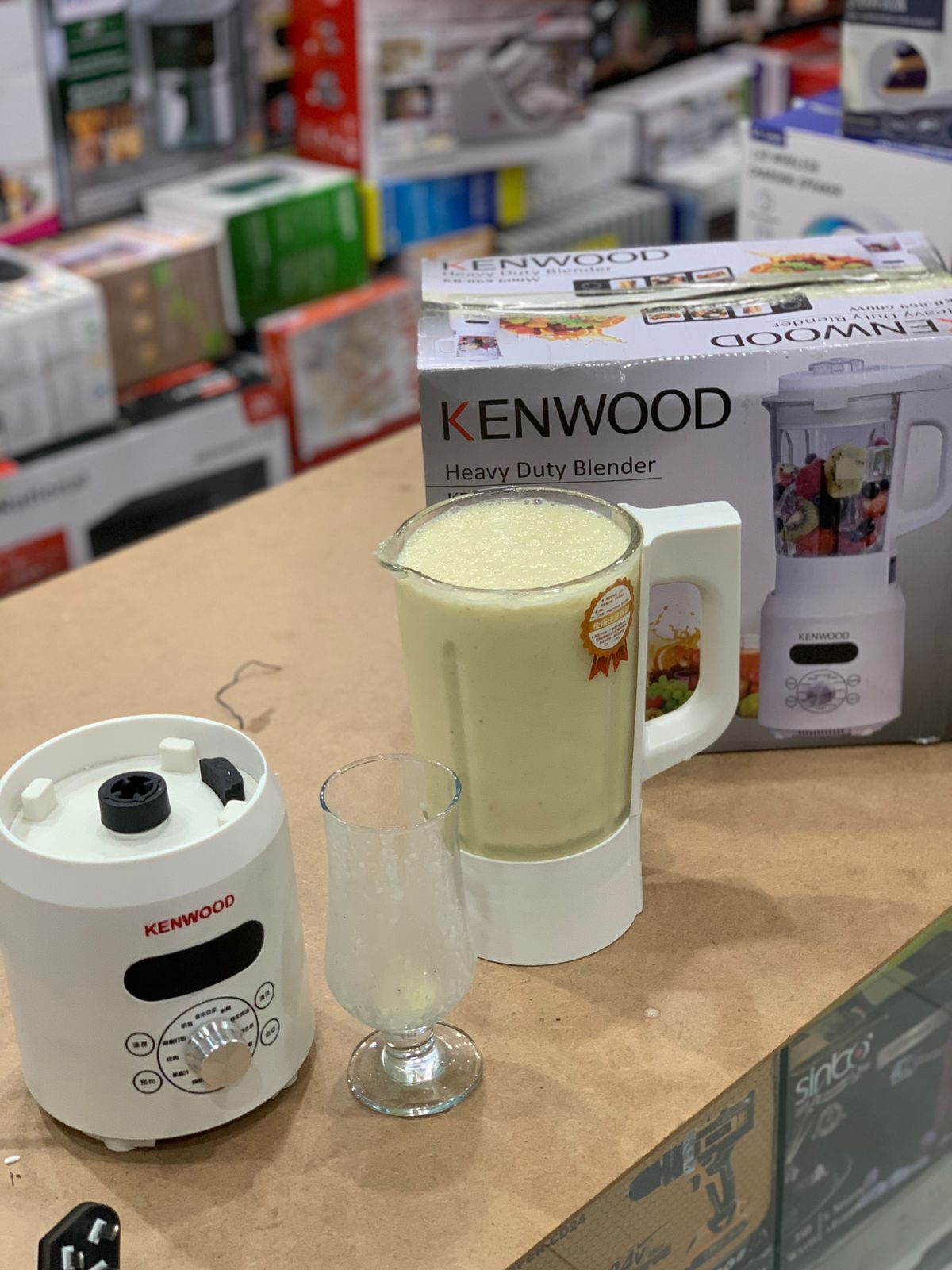 Kenwood multiple functions cooking blender